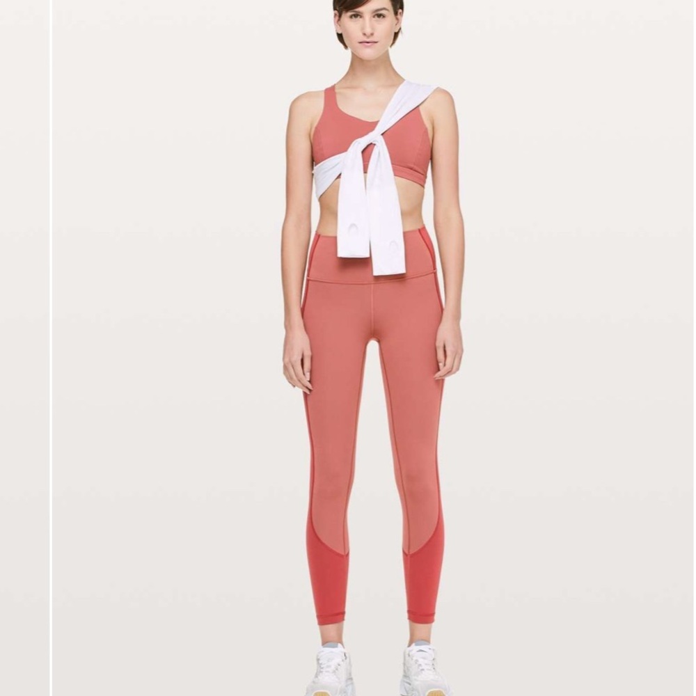 🍋 Lululemon Wunder Under Hi-Rise 7/8
Tight *Curve 25"